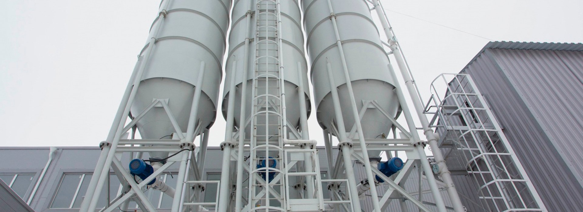 Силосы и бункеры
