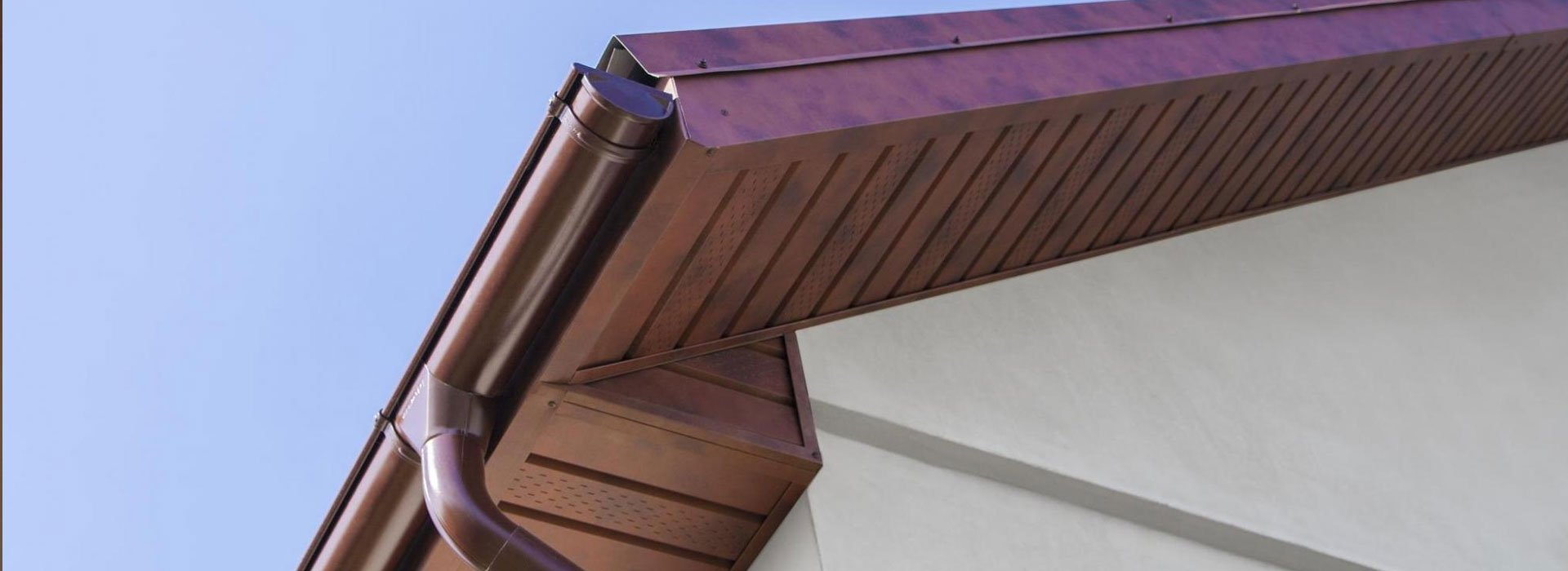 Софиты для подшивки кровли