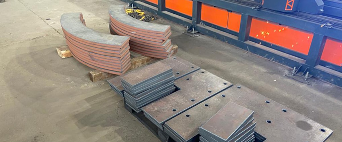 Металлические пластины