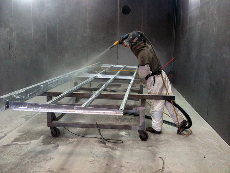 Эффективная подготовка поверхности металла: этапы и методы перед окраской