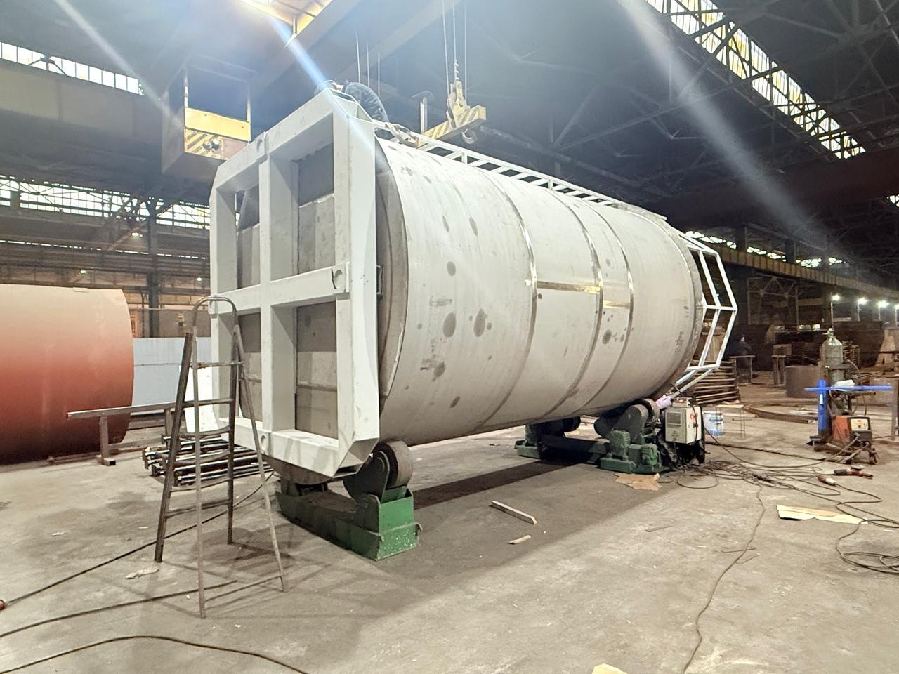 Емкости для щёлочи со змеевиком и тензодатчиками | Проект под ключ