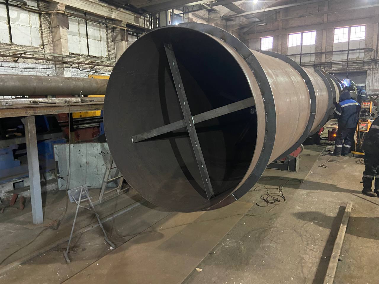 Обечайки для метрополитена: стальные цилиндрические кольца для тоннелей и инженерных систем
