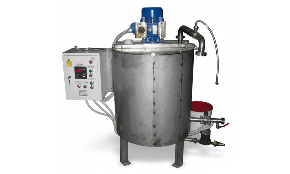 Установка для очистки с применением бензилового спирта и перокиси водорода