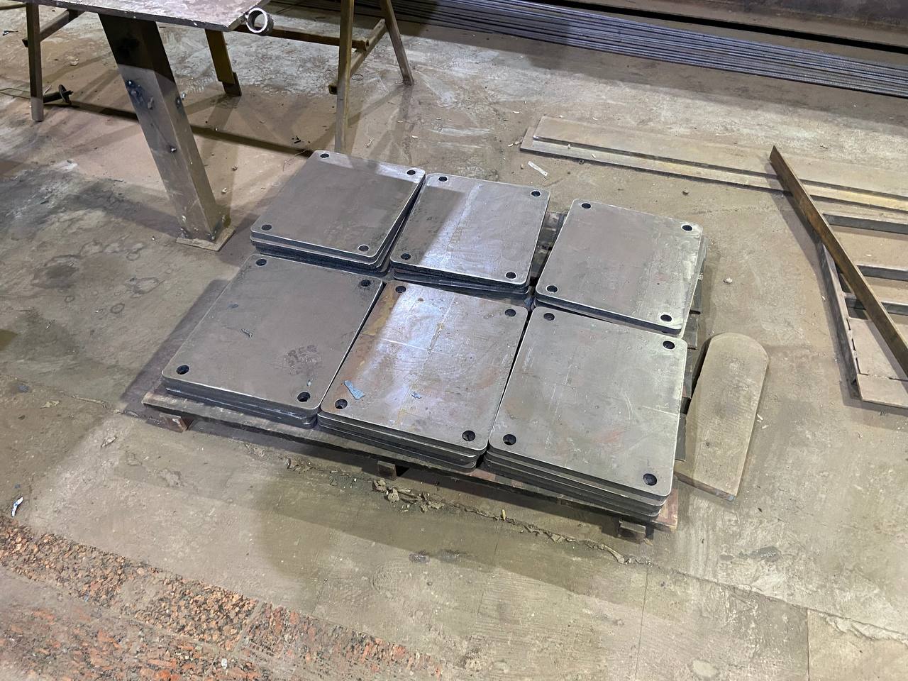 Купить металлические пластины