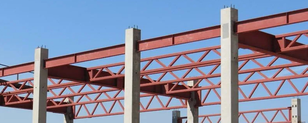 Металлоконструкции vs Железобетон: Выбор для промздания 2025 – Сравнение, Сроки, Стоимость