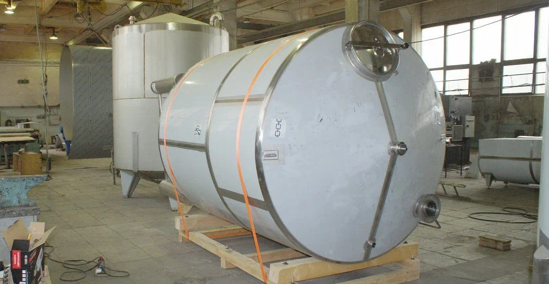  Вертикальный реактор из нержавеющей стали | Проект Инвест Сталь
